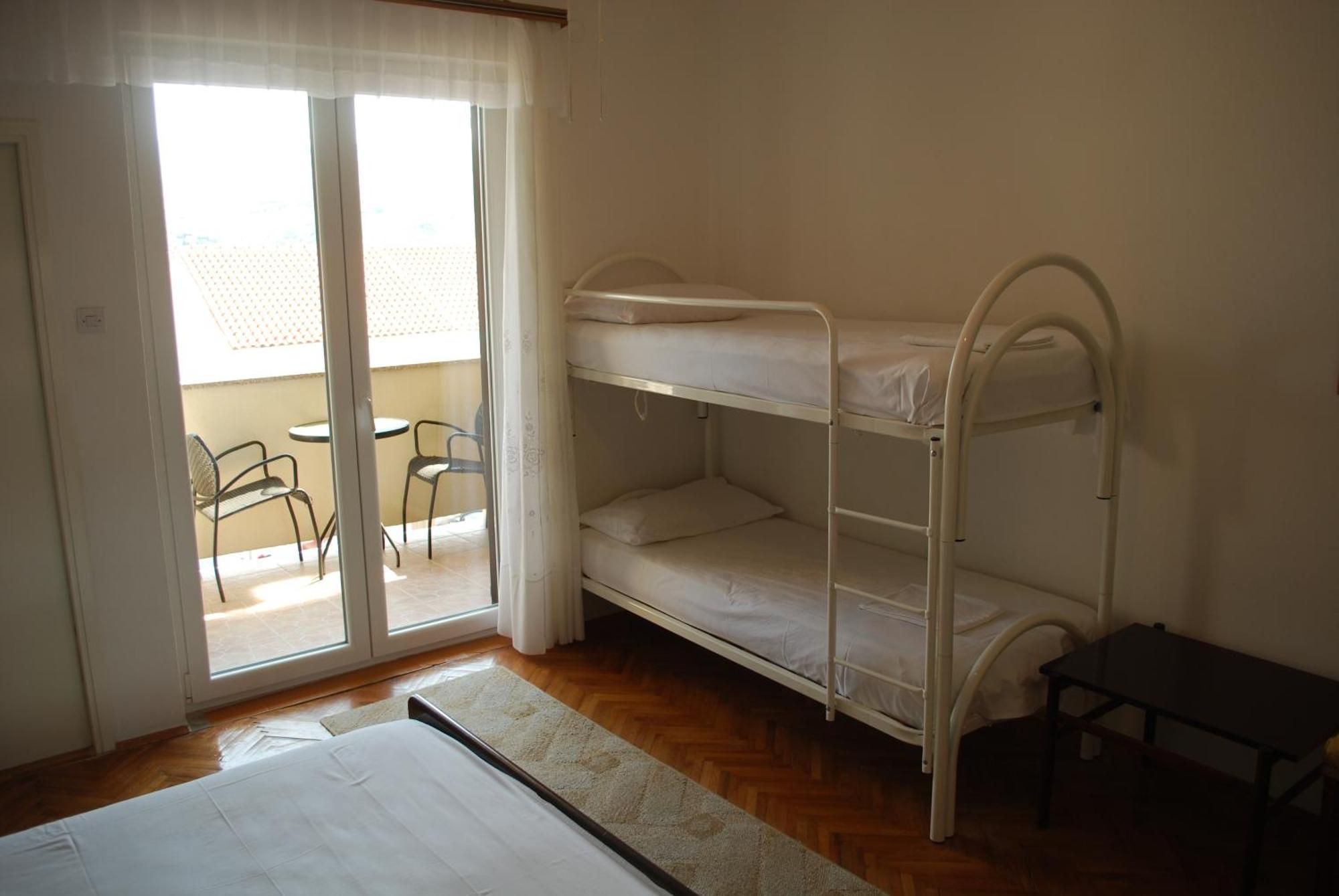 Apartments And Rooms By The Sea Pag - 11487 Pag Town Zimmer foto